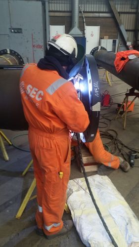 SEC Norge TIG welder during work on piping prefabrication facility