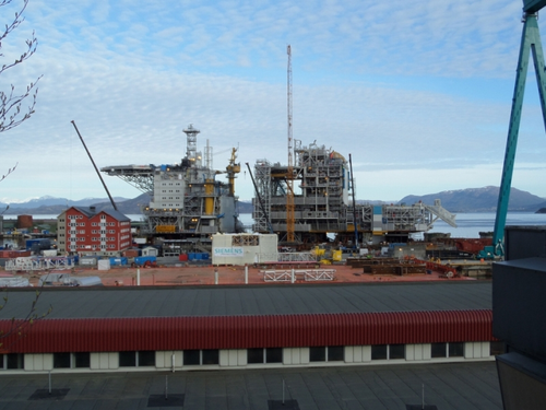 Side view on LQ module of Eldfisk 2 7 S platform